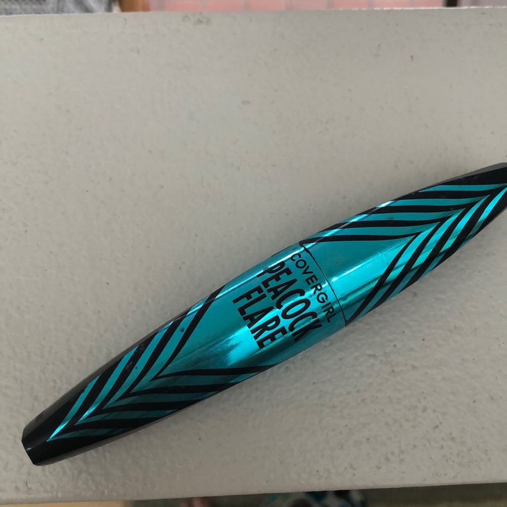 Covergirl Peacock Flare Mascara